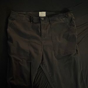 Men’s Black Sanctuary Tapered Pants